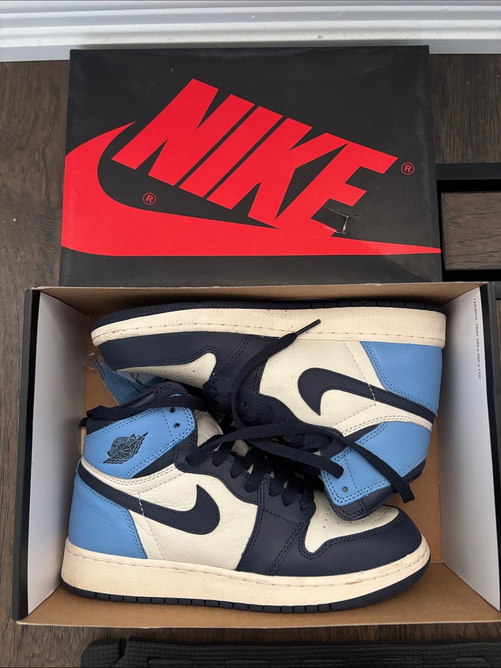 Nike Air Jordan 1 Retro High - Obsidian/Light Blue